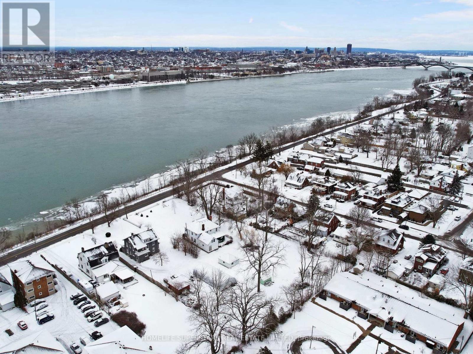 535 Niagara Boulevard, Fort Erie, Ontario  L2A 3H3 - Photo 10 - X12511282