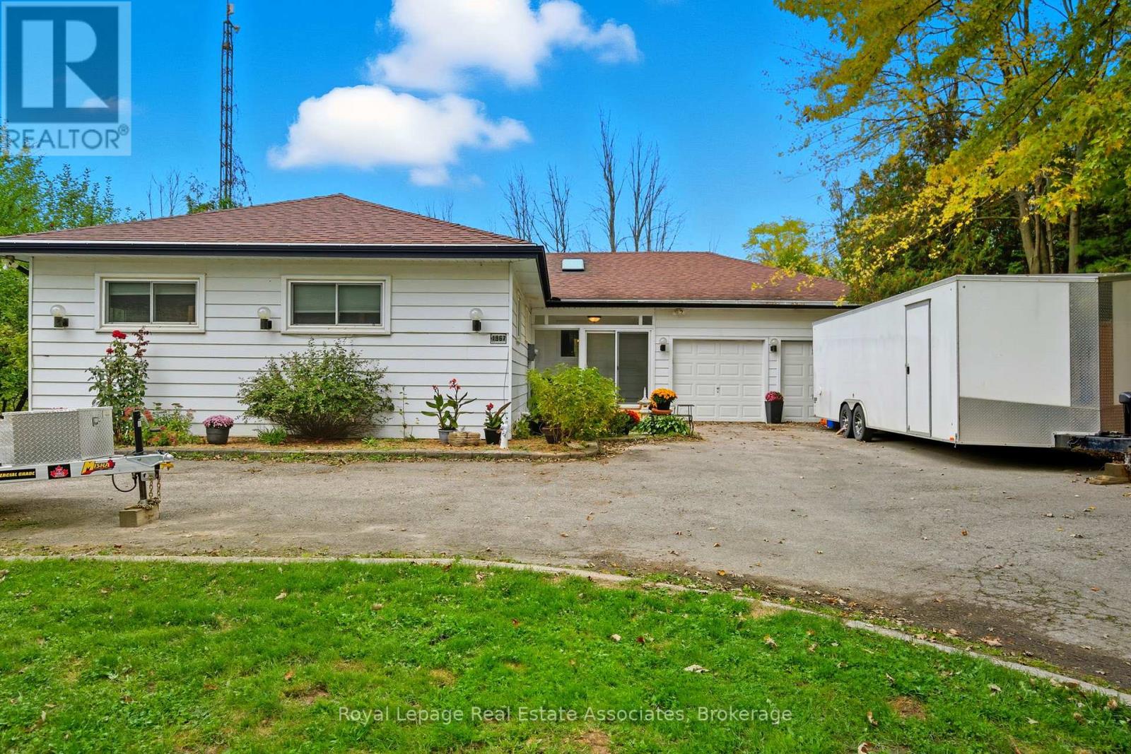 1967 REGIONAL 97 ROAD, Hamilton, Ontario