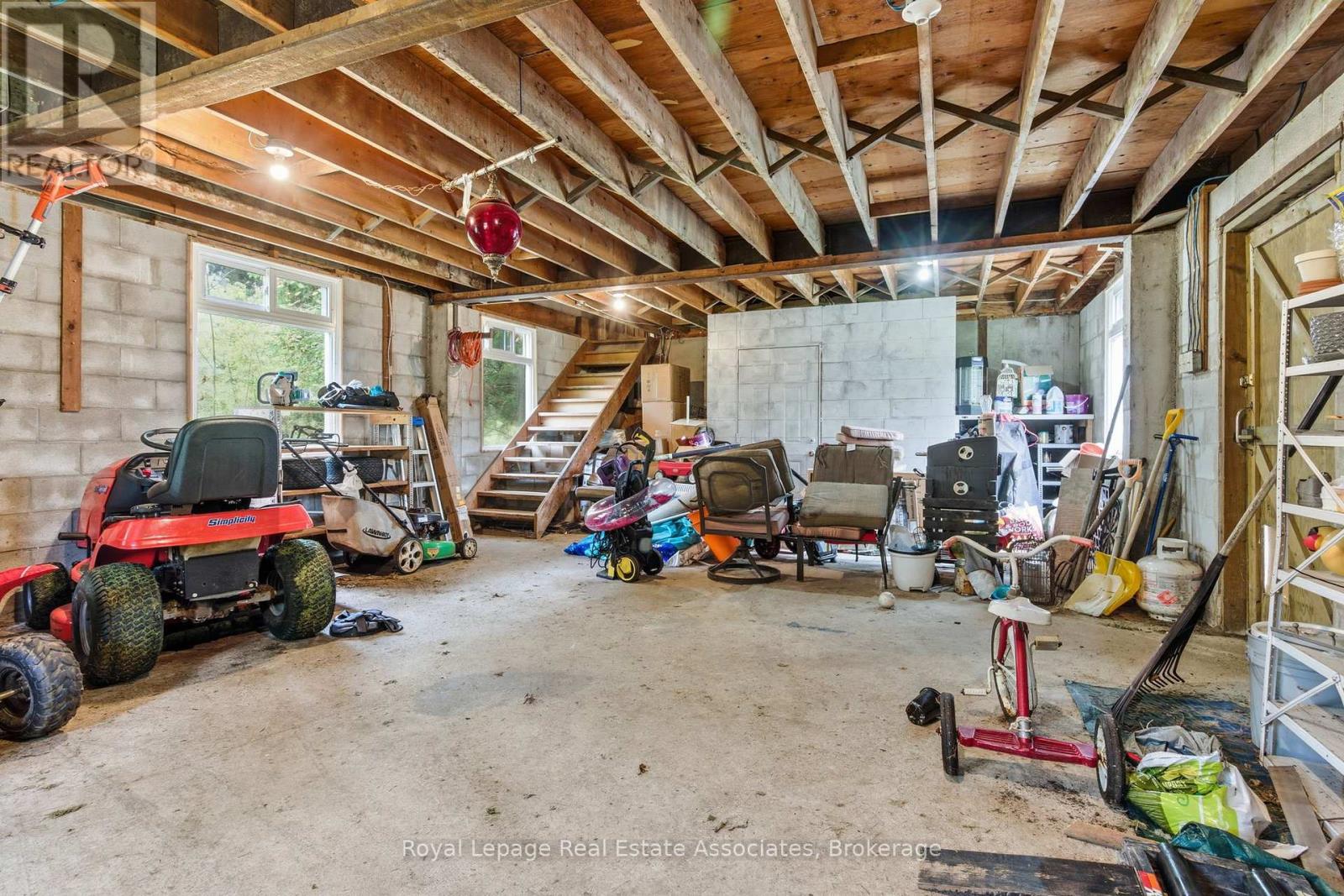 1967 Regional 97 Road, Hamilton, Ontario  N1R 5S7 - Photo 44 - X12511314