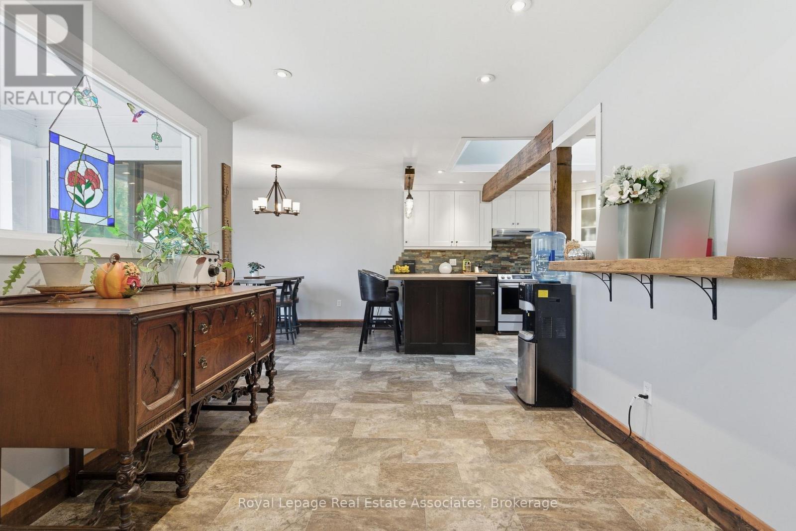 1967 Regional 97 Road, Hamilton, Ontario  N1R 5S7 - Photo 8 - X12511314