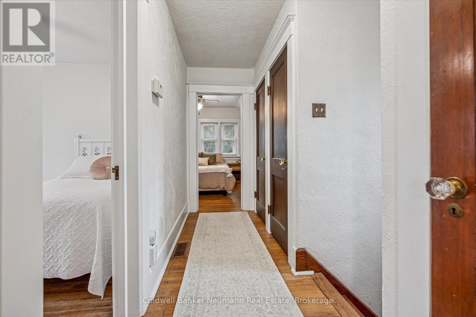 39 Agnes Street, Kitchener, Ontario N2G 2E9 - Photo 32 - X12511382