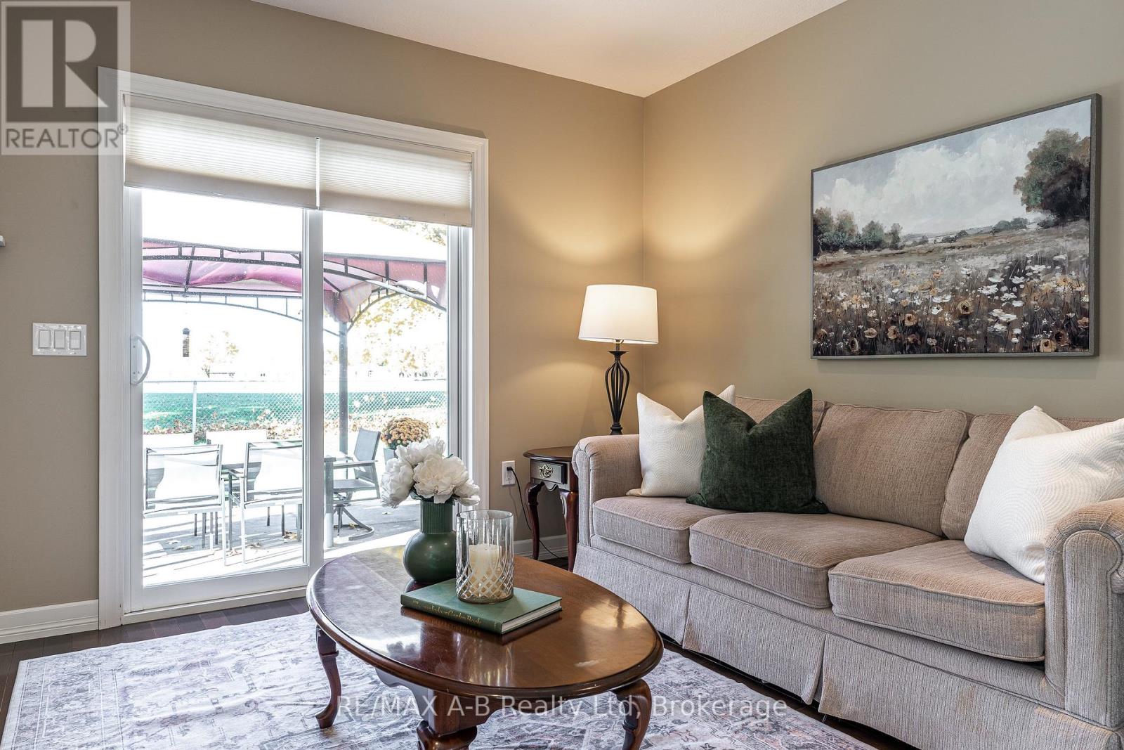 30 Homefield Court, St. Marys, Ontario N4X 0A4 - Photo 18 - X12511448