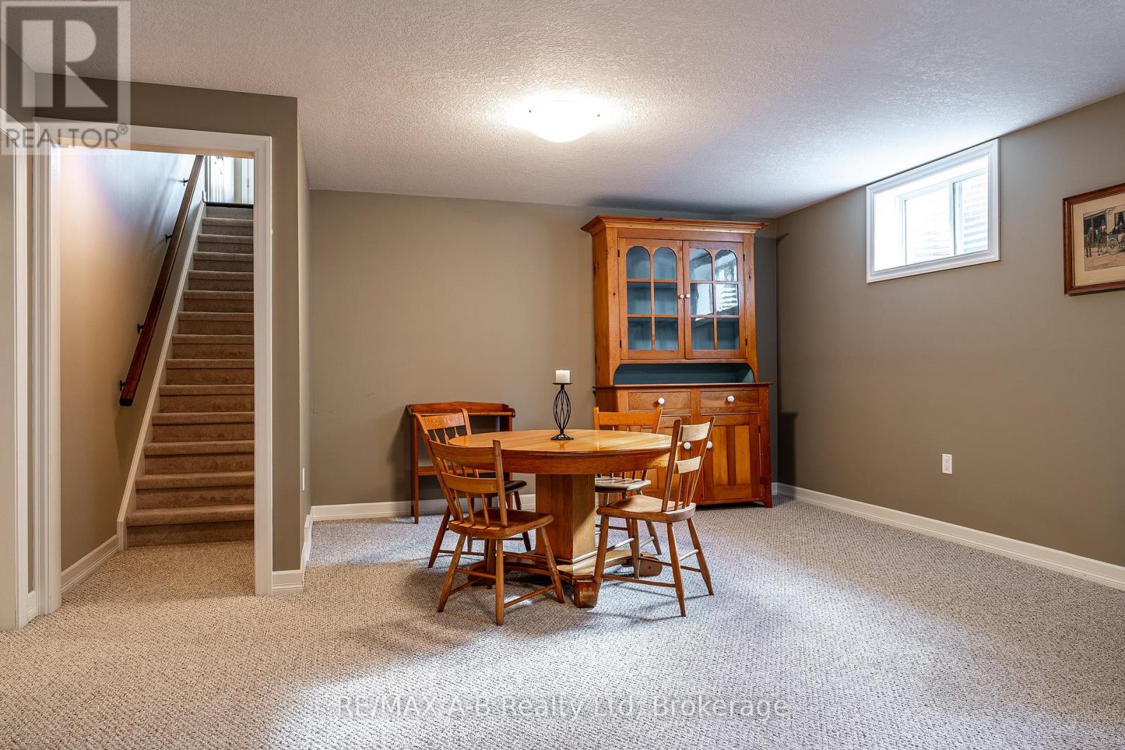 30 Homefield Court, St. Marys, Ontario N4X 0A4 - Photo 35 - X12511448