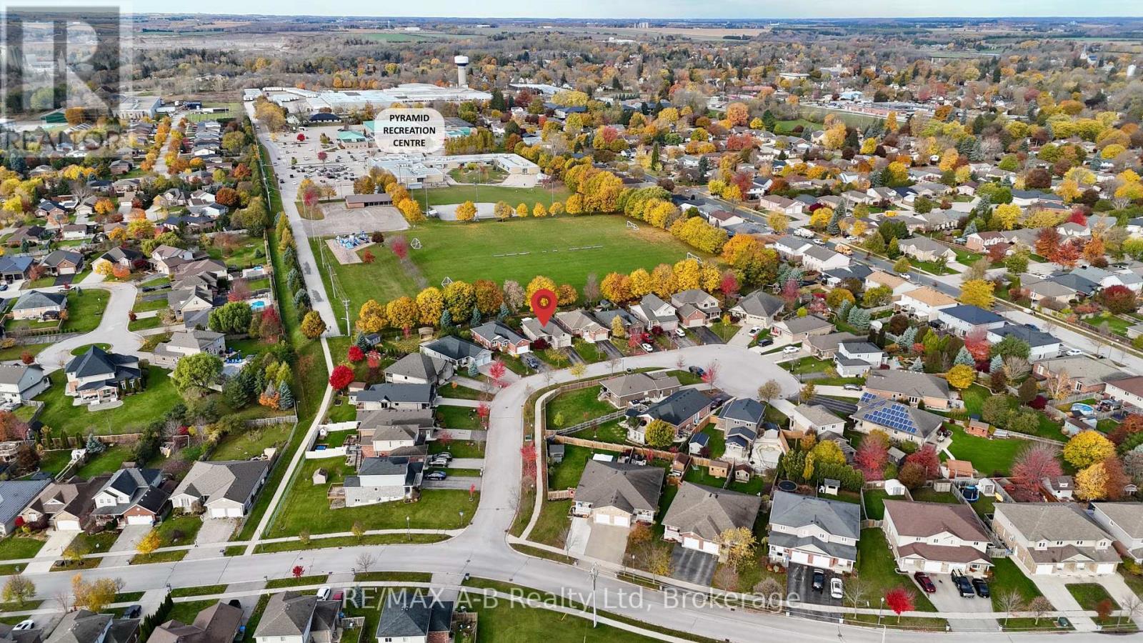 30 Homefield Court, St. Marys, Ontario N4X 0A4 - Photo 46 - X12511448