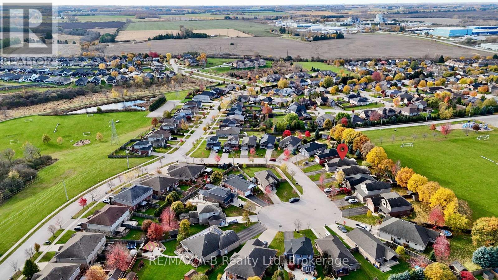 30 Homefield Court, St. Marys, Ontario N4X 0A4 - Photo 48 - X12511448