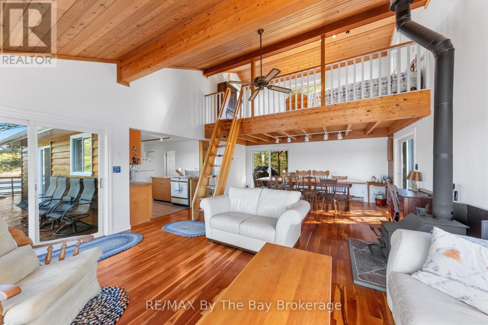 2 Island 2890, Georgian Bay, Ontario P0E 1E0 - Photo 13 - X12511512