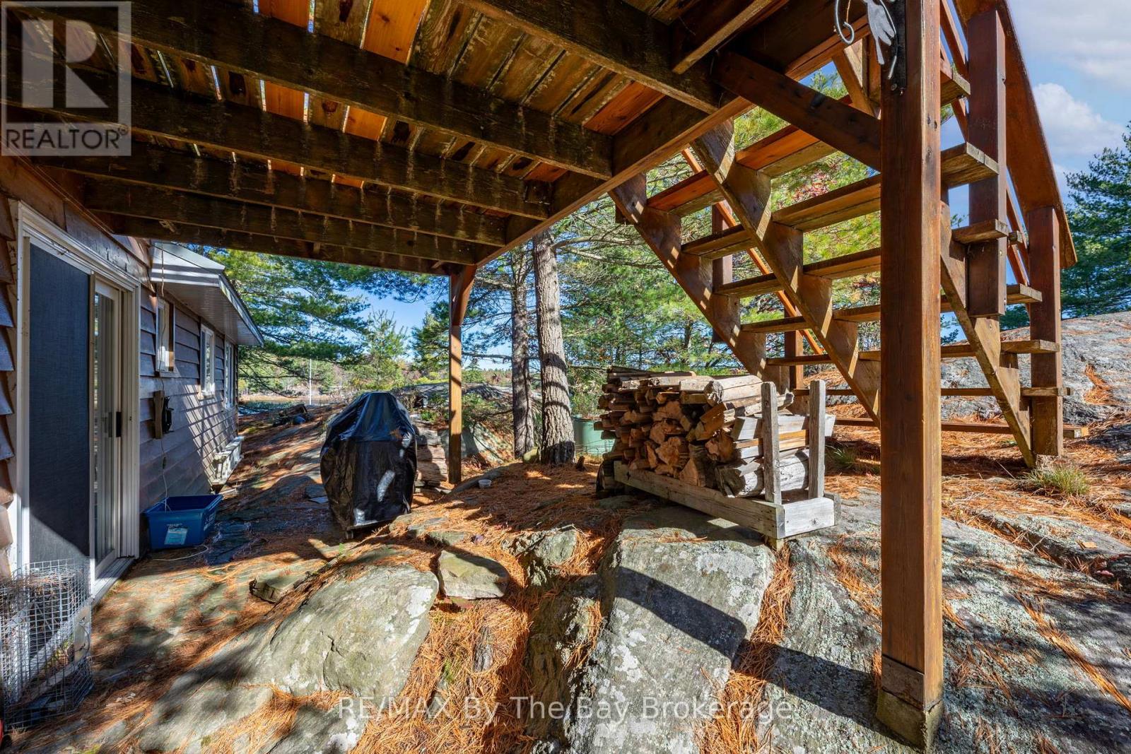 2 Island 2890, Georgian Bay, Ontario P0E 1E0 - Photo 39 - X12511512