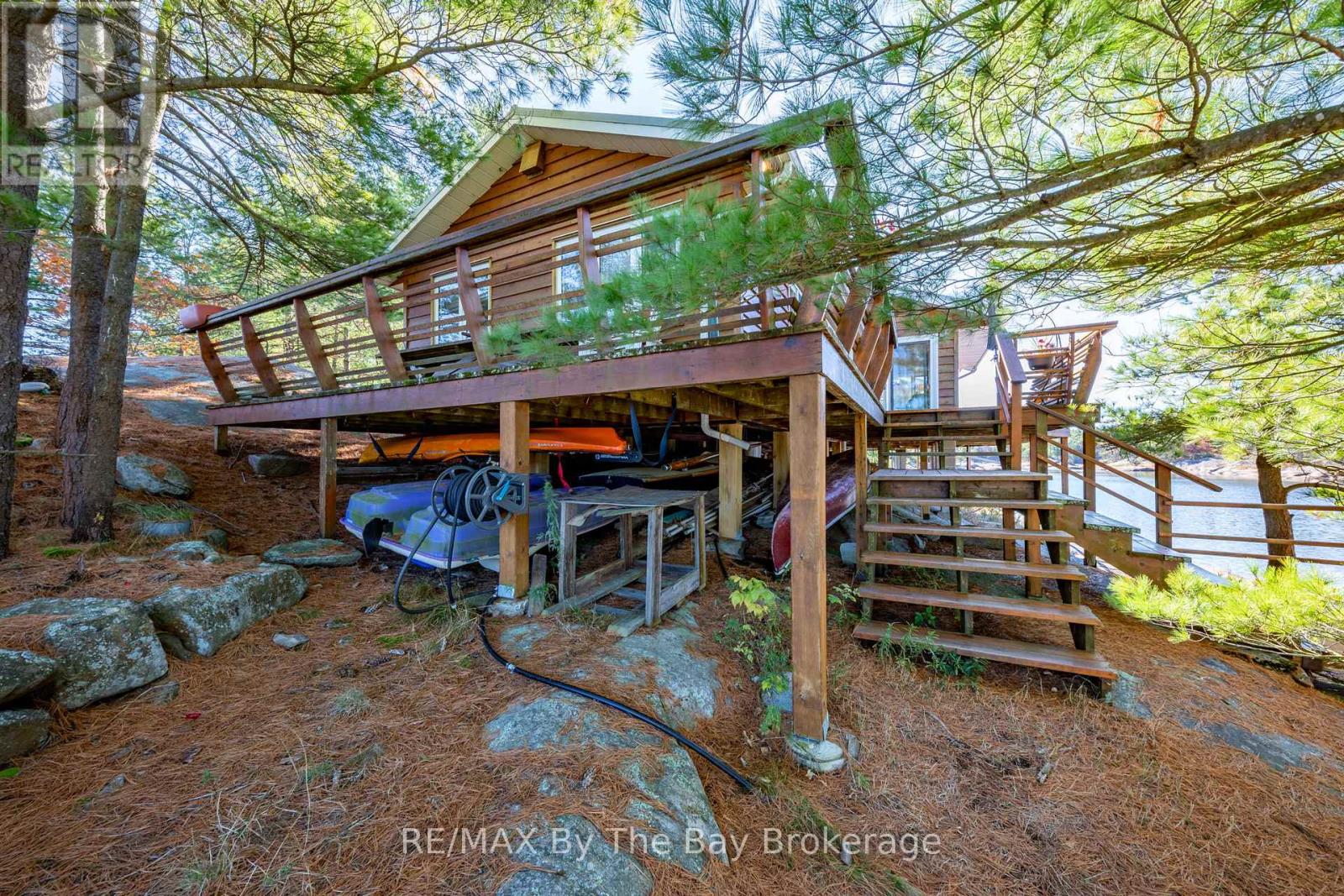 2 Island 2890, Georgian Bay, Ontario P0E 1E0 - Photo 40 - X12511512