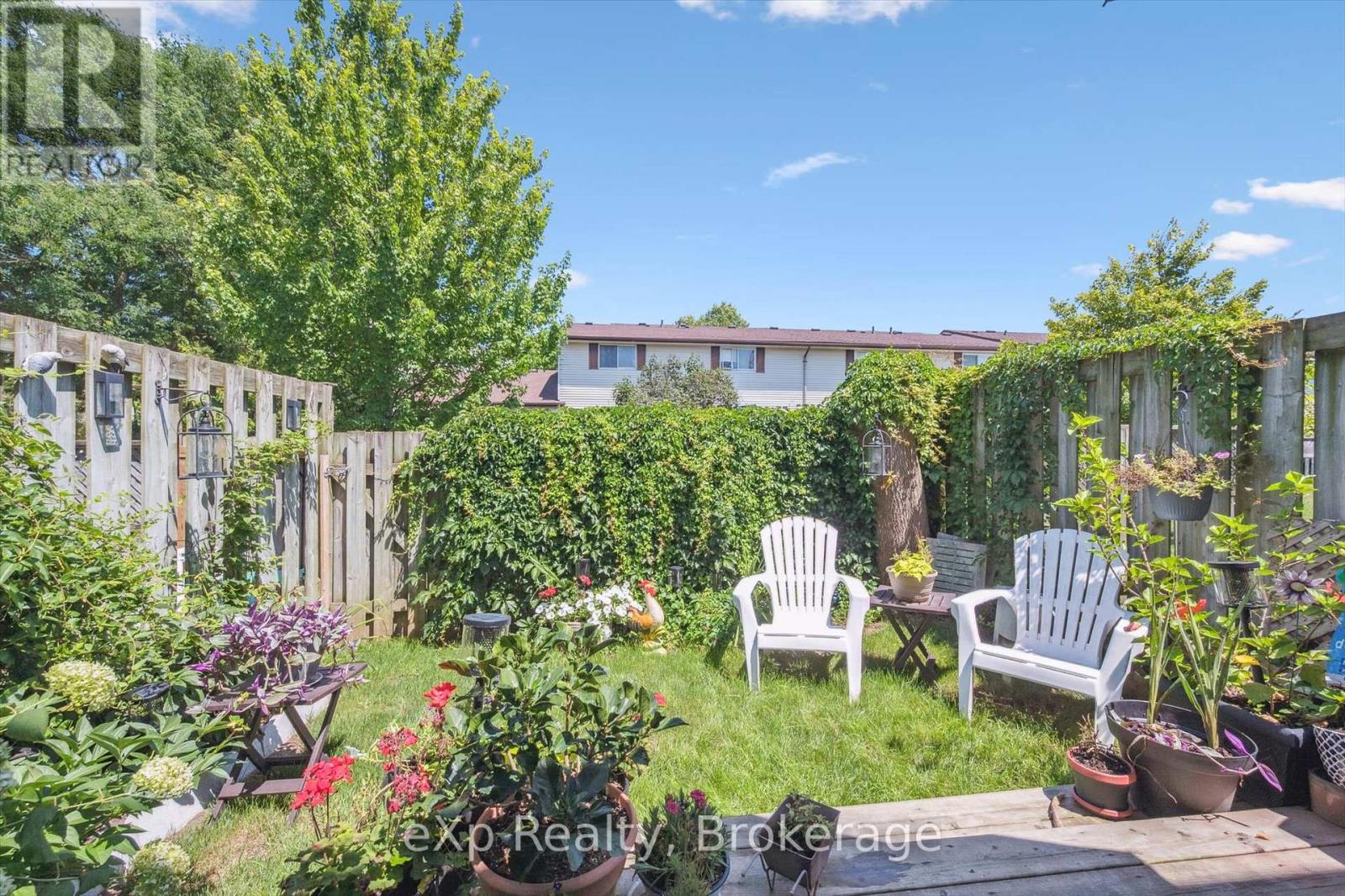 30 - 40 Silvercreek Parkway N, Guelph, Ontario  N1H 7X5 - Photo 21 - X12511596