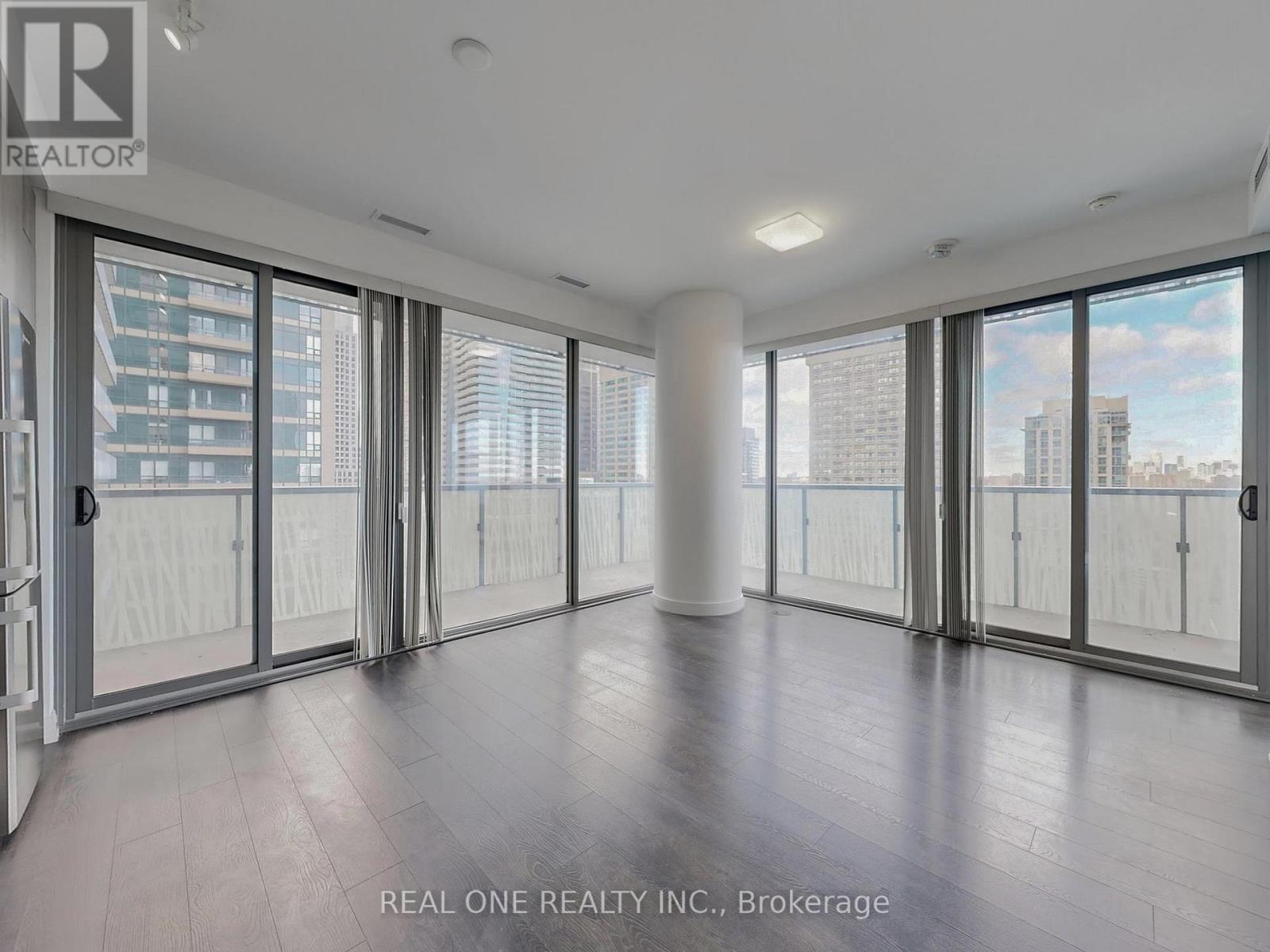 2510 - 50 Charles Street E, Toronto, Ontario  M4G 0A7 - Photo 8 - C12415767