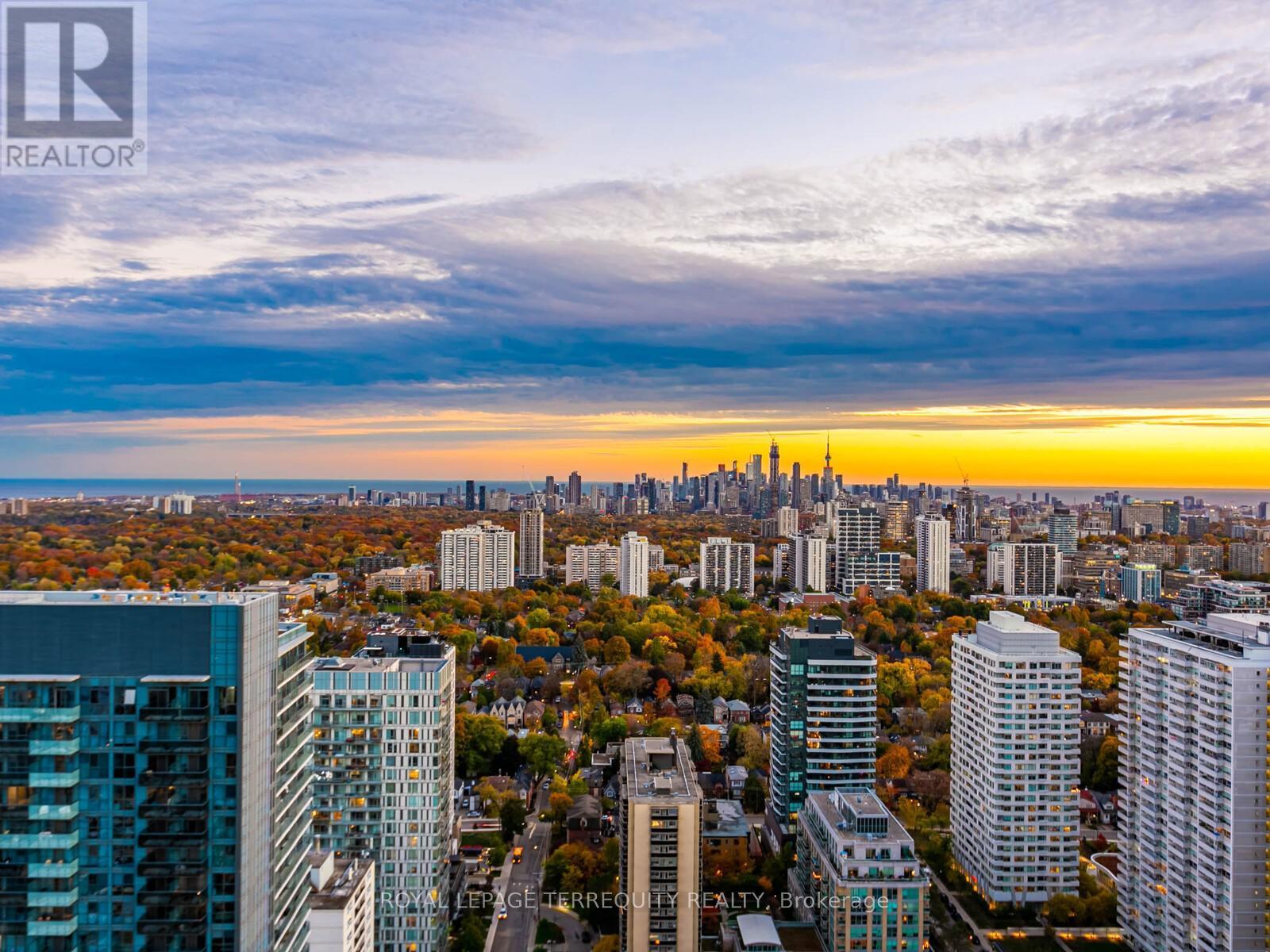 4209 - 161 Roehampton Avenue, Toronto, Ontario  M4P 0C8 - Photo 31 - C12507316