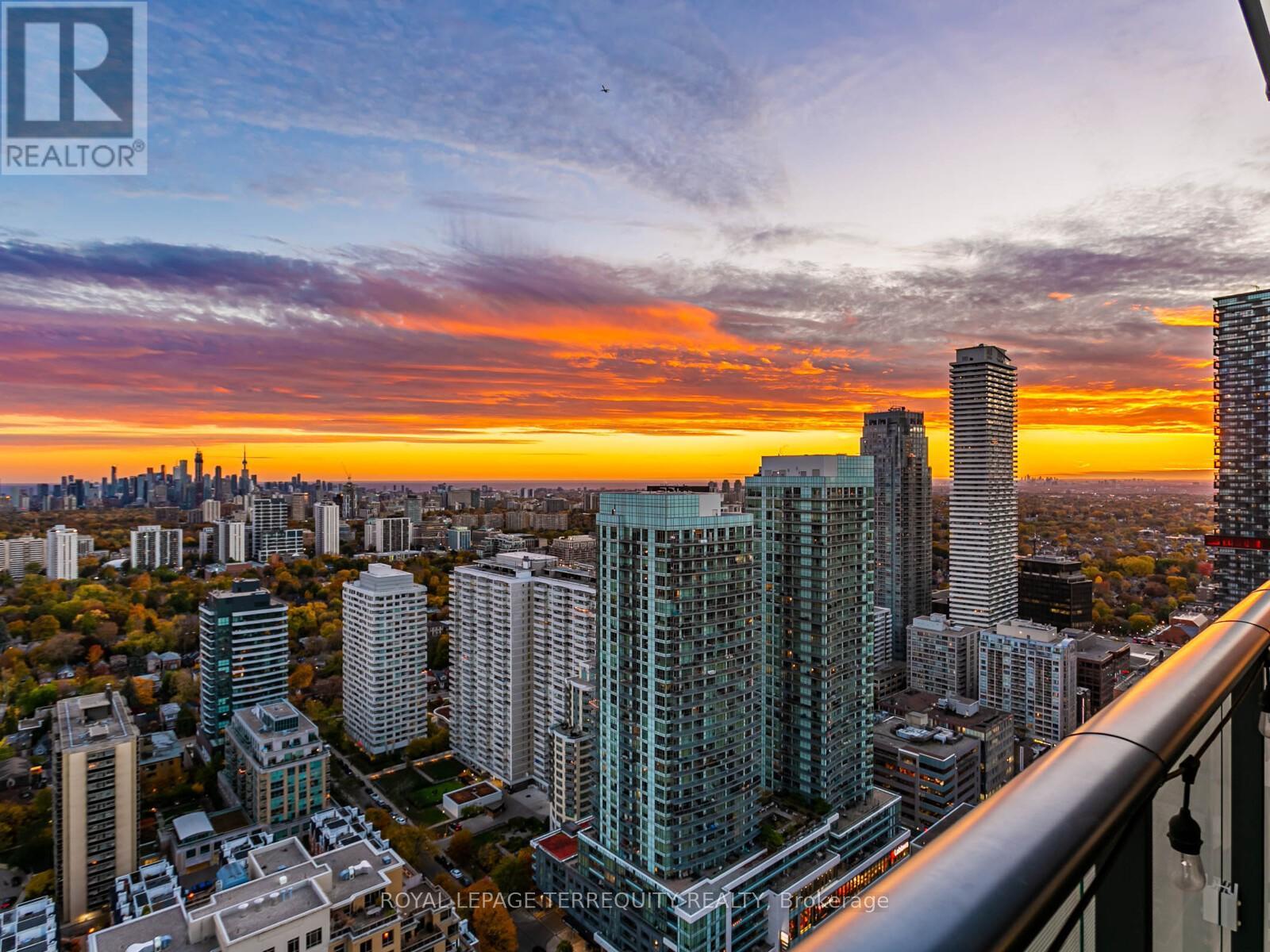 4209 - 161 Roehampton Avenue, Toronto, Ontario  M4P 0C8 - Photo 29 - C12507316