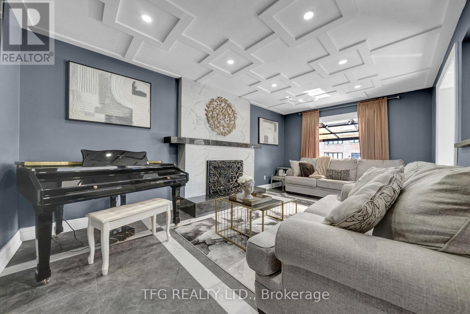 32 Falstaff Crescent, Whitby, Ontario  L1R 1W3 - Photo 17 - E12511490