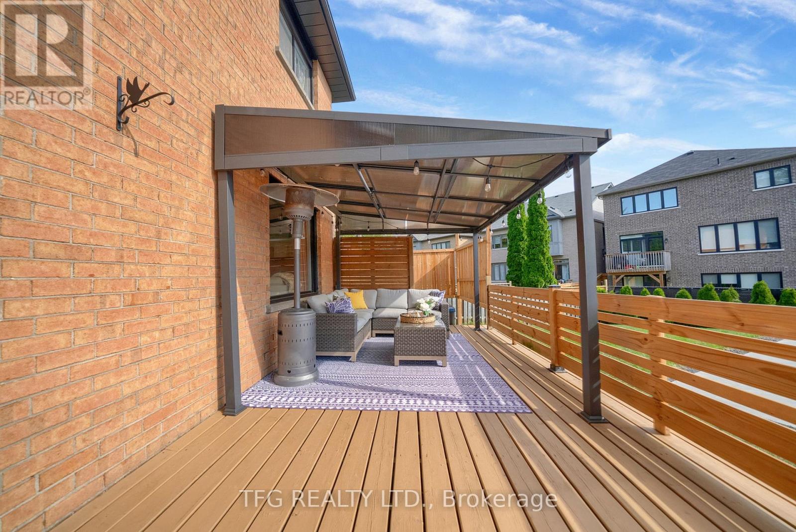 32 Falstaff Crescent, Whitby, Ontario  L1R 1W3 - Photo 42 - E12511490