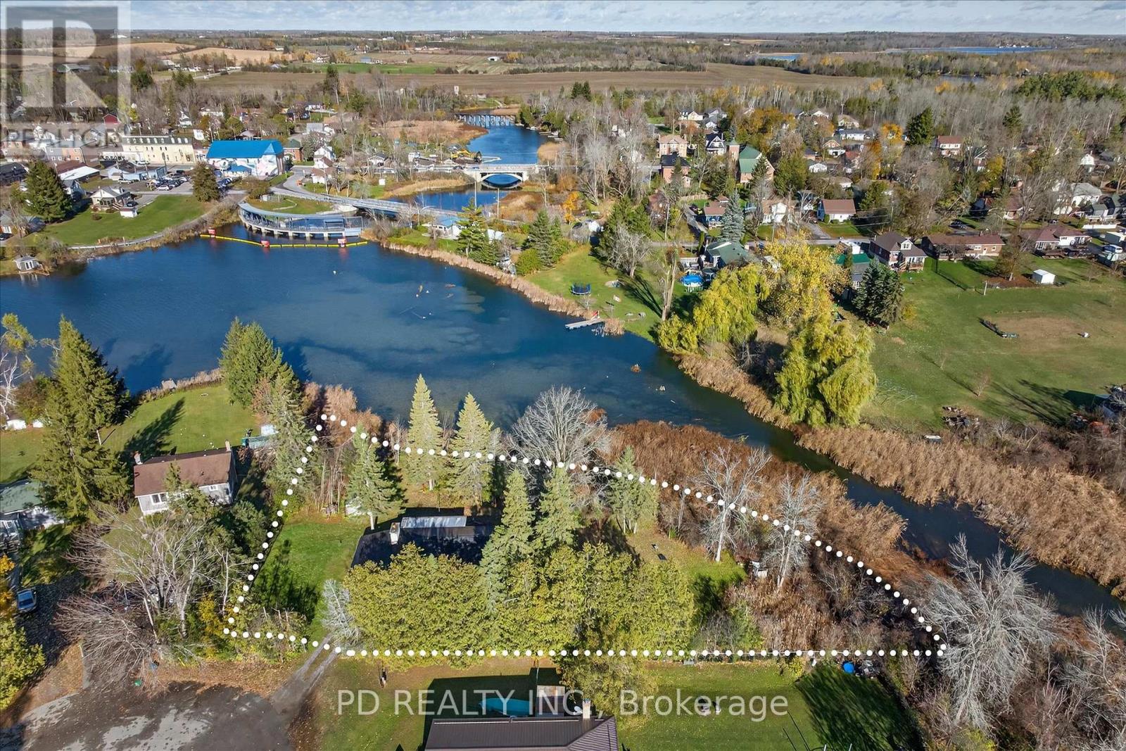 54 Carlton Crescent, Kawartha Lakes (Emily), Ontario  K0L 2W0 - Photo 1 - X12511588