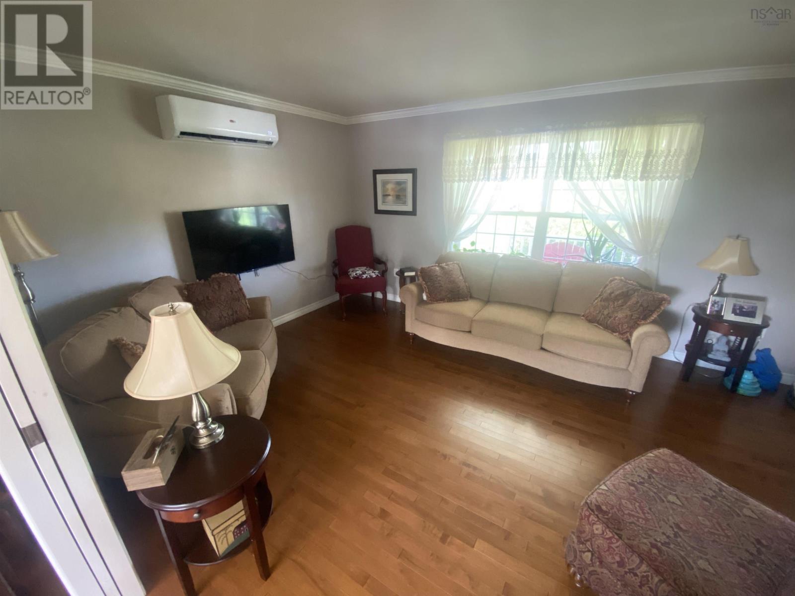 707 Bernard Street, Port Hawkesbury, Nova Scotia  B0E 2V0 - Photo 12 - 202416804