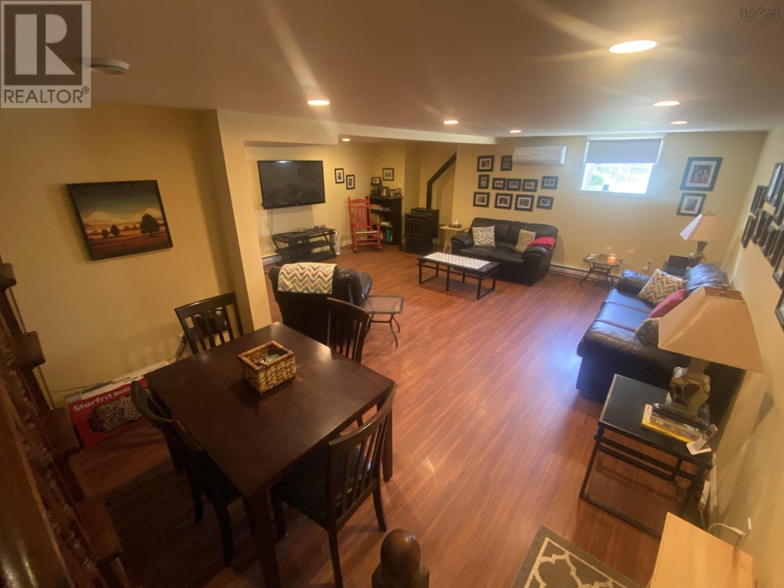 707 Bernard Street, Port Hawkesbury, Nova Scotia  B0E 2V0 - Photo 15 - 202416804