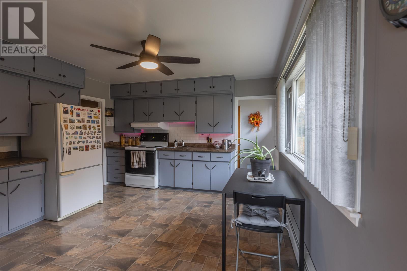 505 Rte 2, Souris West, Prince Edward Island  C0A 2B0 - Photo 8 - 202527320