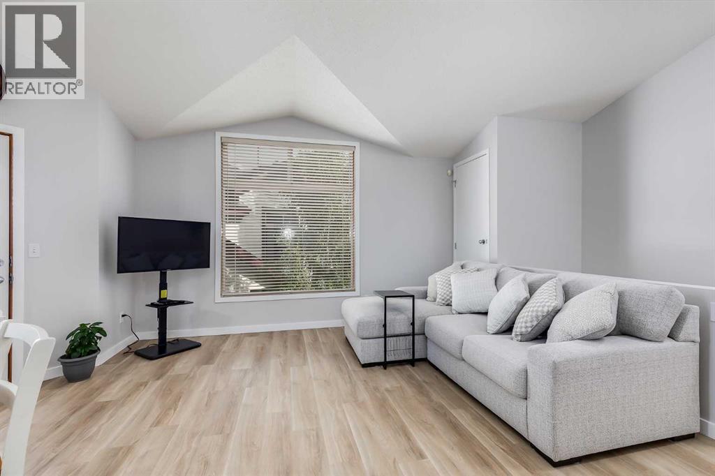 201, 11 Everridge Square Sw, Calgary, Alberta  T2Y 5J5 - Photo 13 - A2251367