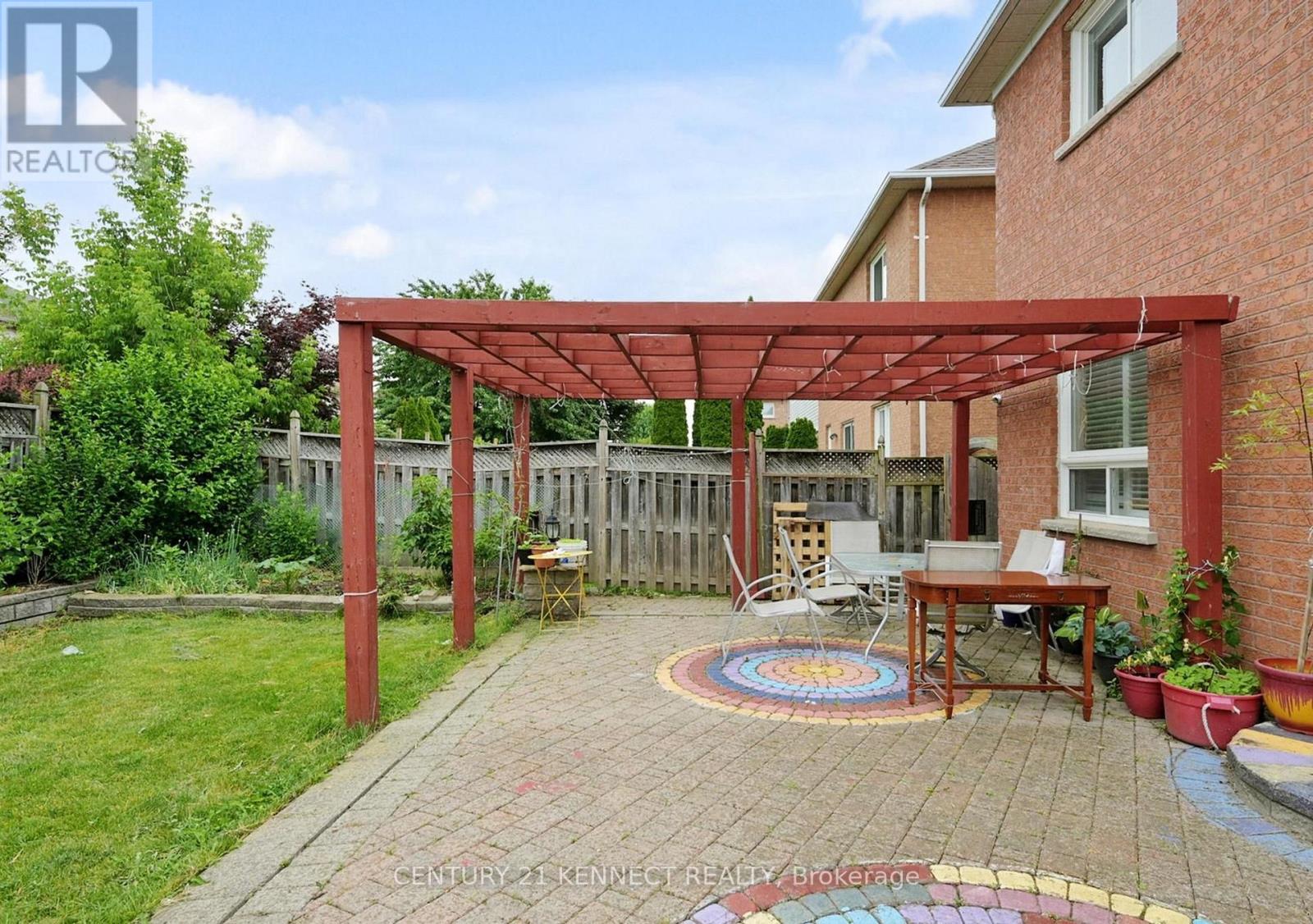 134 Medland Avenue, Whitby, Ontario  L1P 1W7 - Photo 23 - E12499376