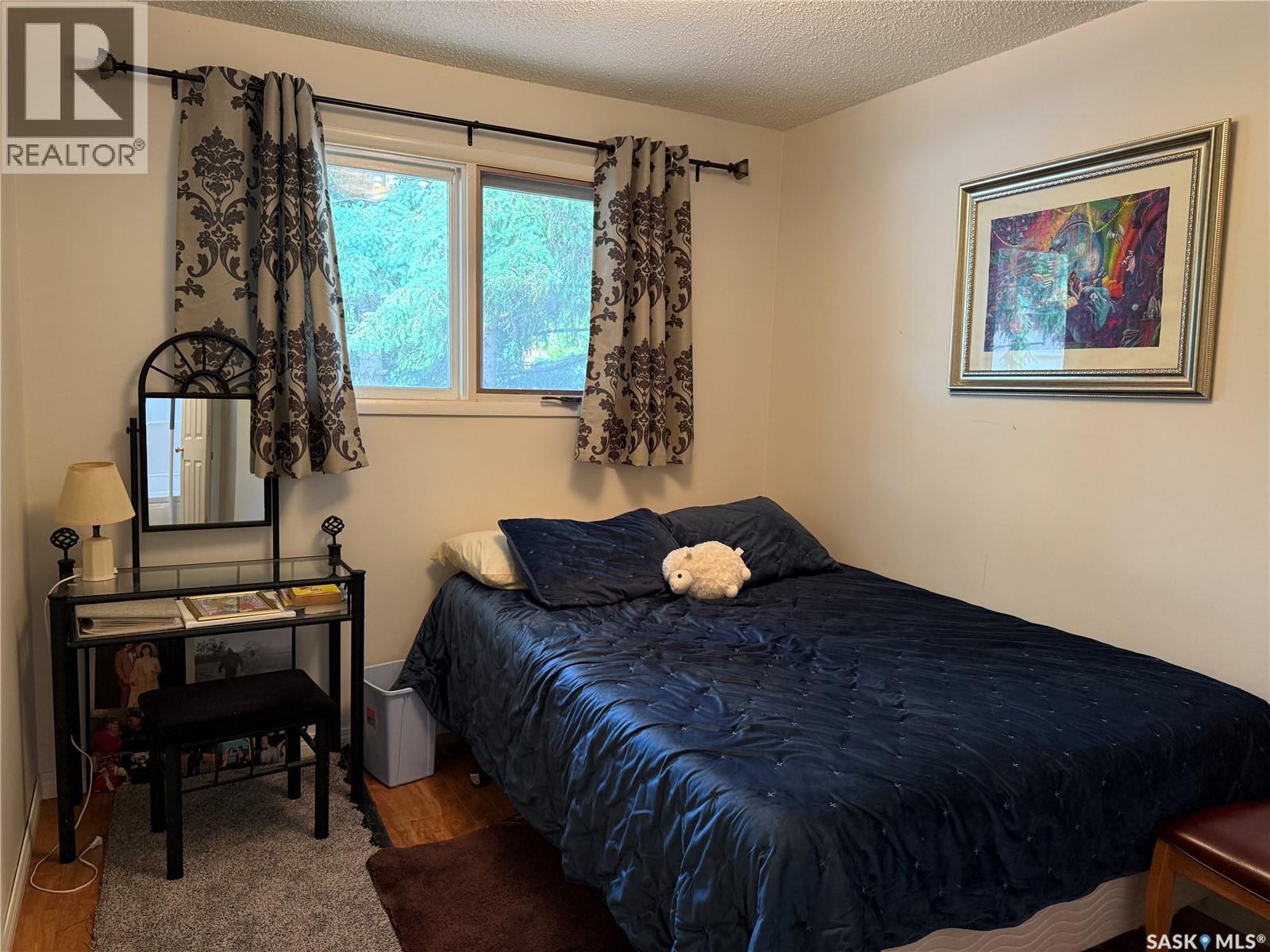 704 1st Avenue, Loon Lake, Saskatchewan  S0M 1L0 - Photo 10 - SK022405