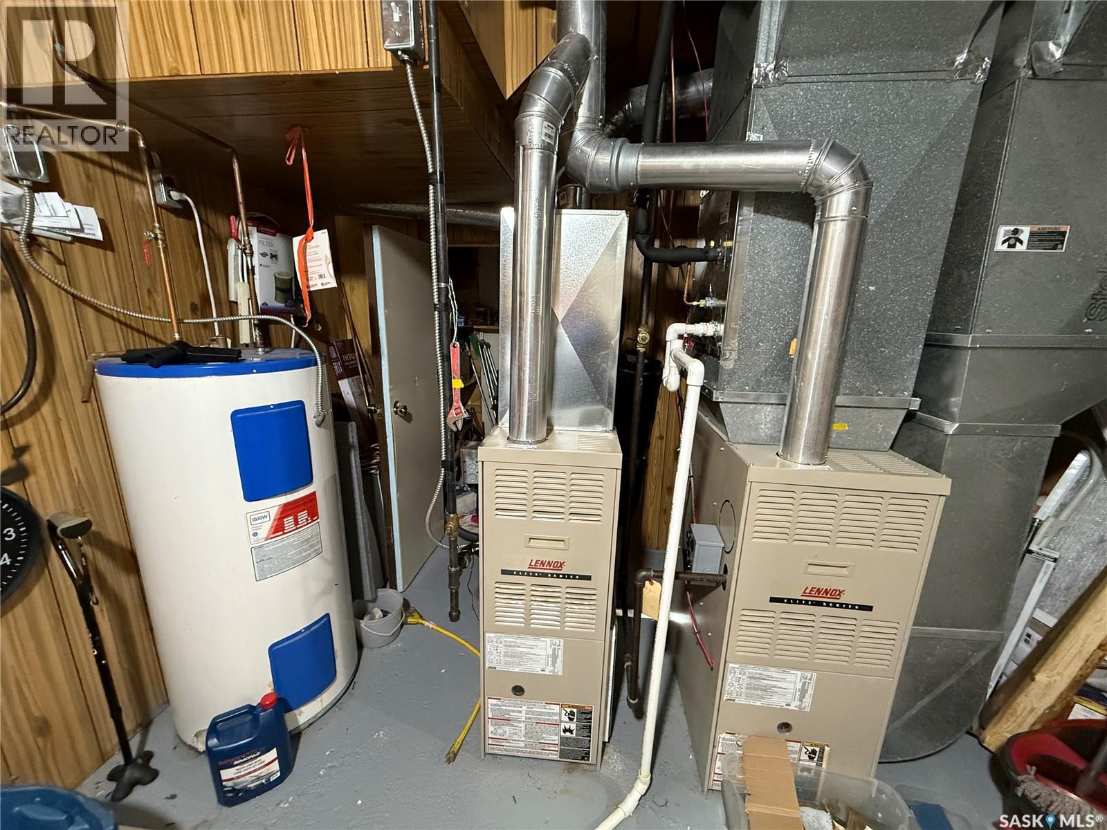 704 1st Avenue, Loon Lake, Saskatchewan  S0M 1L0 - Photo 20 - SK022405