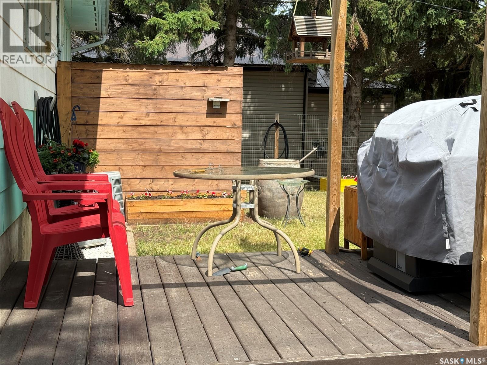 704 1st Avenue, Loon Lake, Saskatchewan  S0M 1L0 - Photo 26 - SK022405