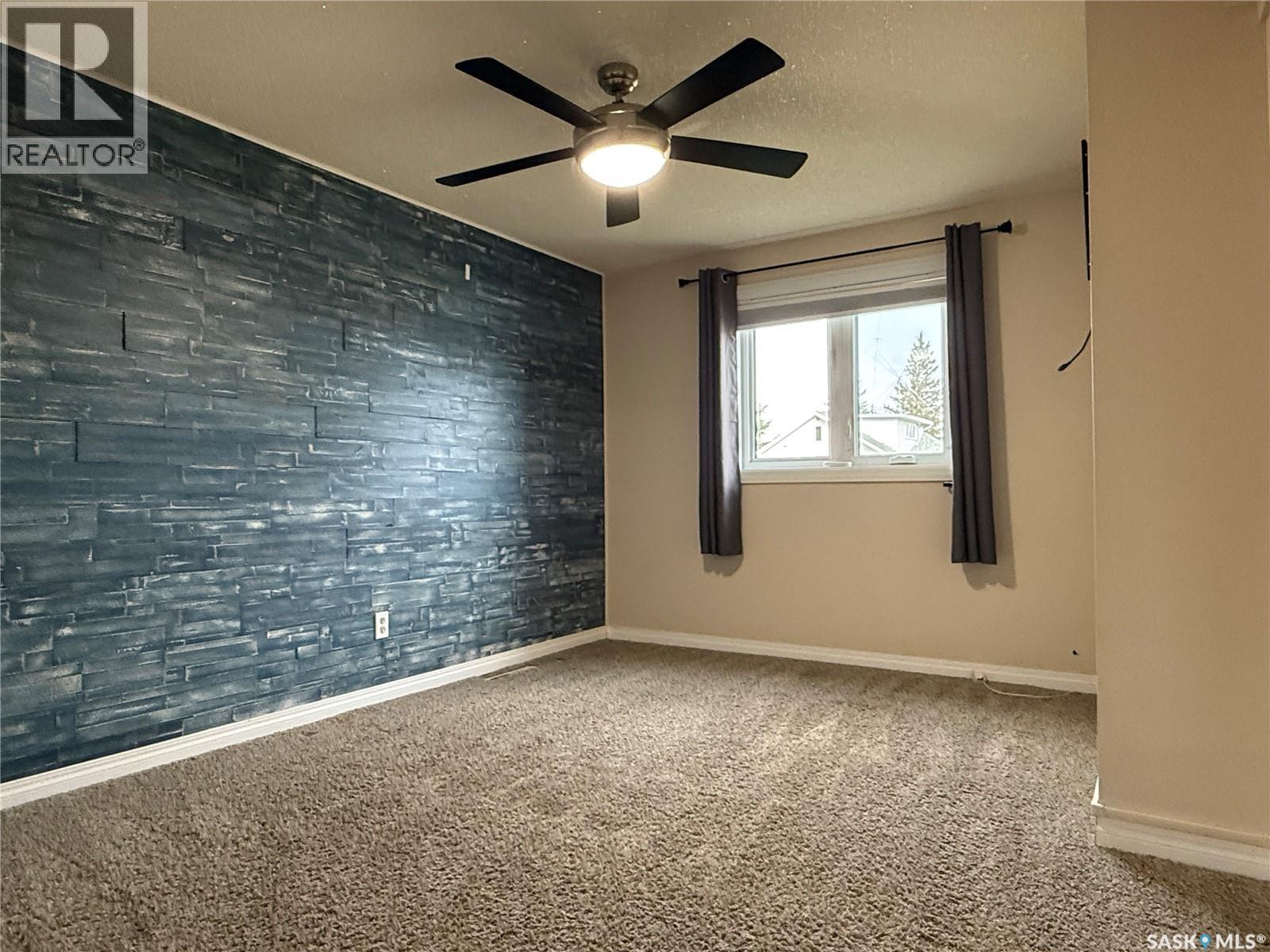 359 4th Avenue W, Melville, Saskatchewan  S0A 2P0 - Photo 10 - SK022377