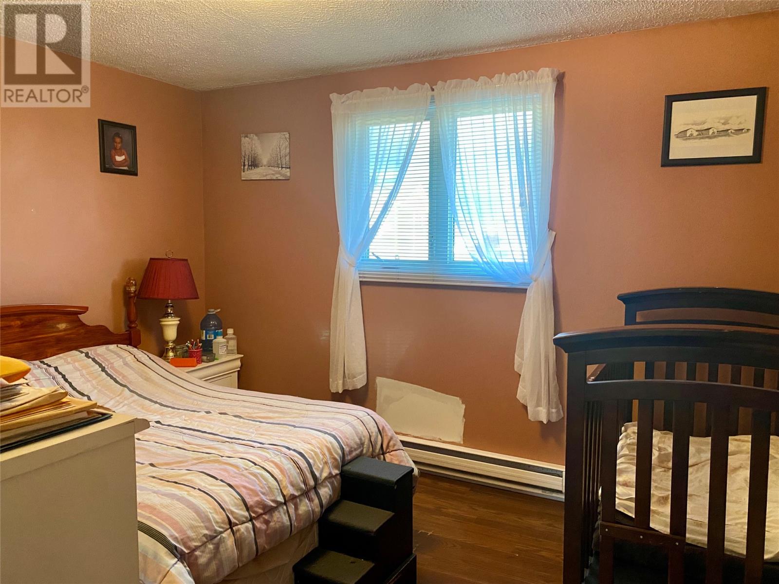 70 Elizabeth Drive, Paradise, Newfoundland & Labrador  A1L 1E5 - Photo 11 - 1292318