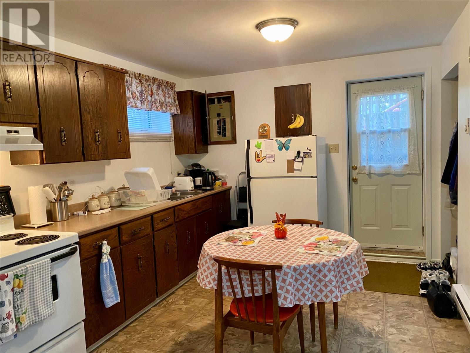 70 Elizabeth Drive, Paradise, Newfoundland & Labrador  A1L 1E5 - Photo 16 - 1292318