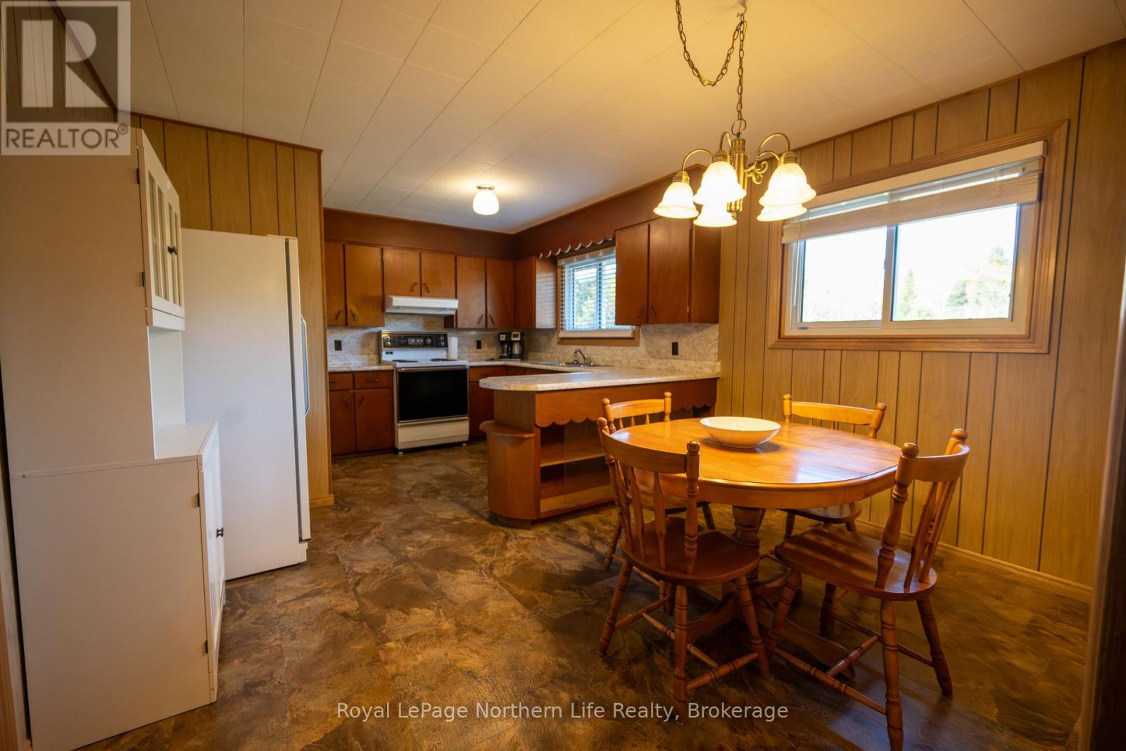 126 Highway 531, Bonfield, Ontario P0H 1E0 - Photo 11 - X12511816