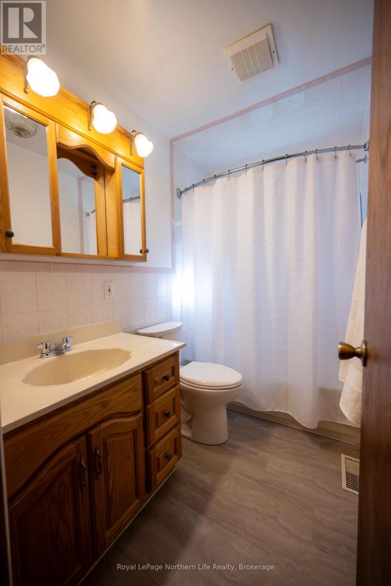 126 Highway 531, Bonfield, Ontario P0H 1E0 - Photo 25 - X12511816