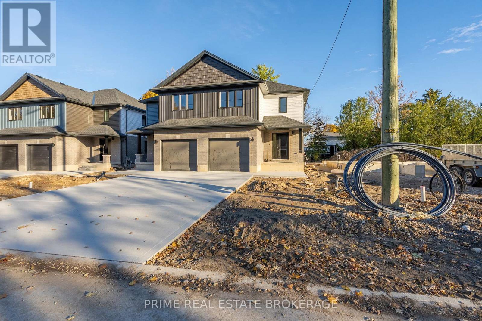 Photo 3 of 14 for 5 - 177 Chestnut Street