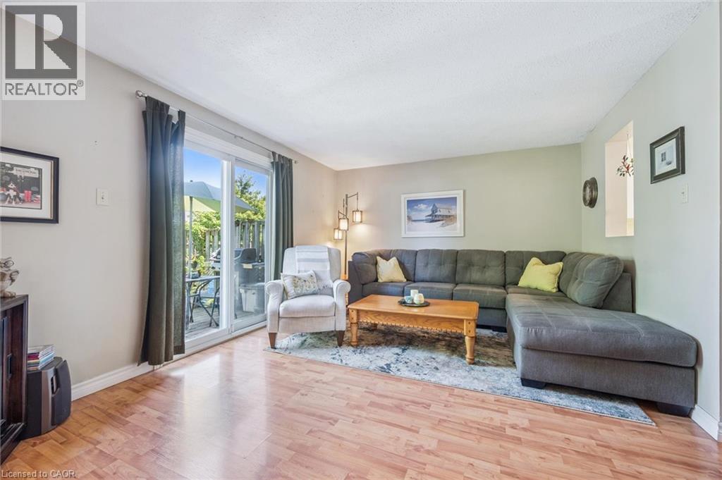 40 SILVERCREEK Parkway N Unit# 30, guelph, Ontario