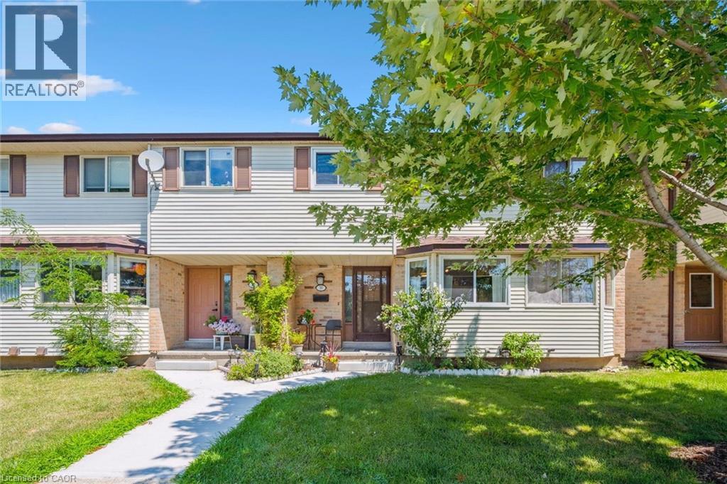 40 Silvercreek Parkway N Unit# 30, Guelph, Ontario  N1H 7X5 - Photo 3 - 40785840