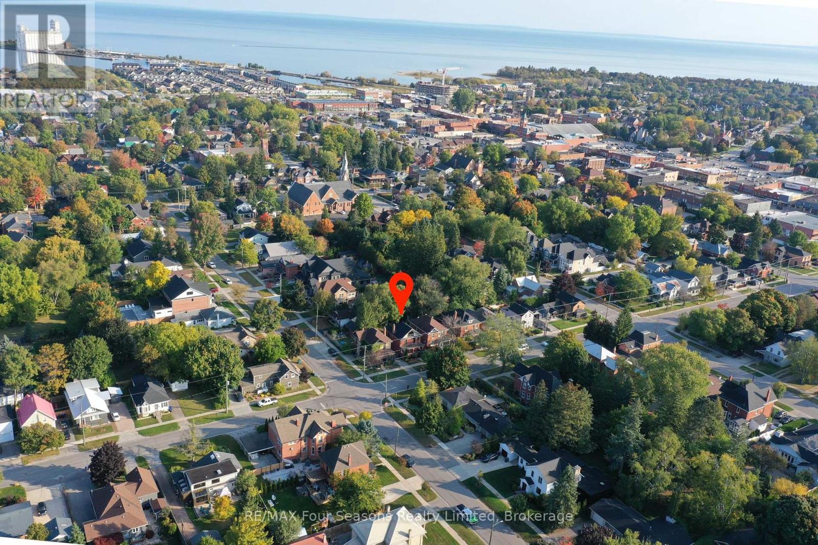 143 Fourth Street W, Collingwood, Ontario L9Y 1R6 - Photo 31 - S12511694