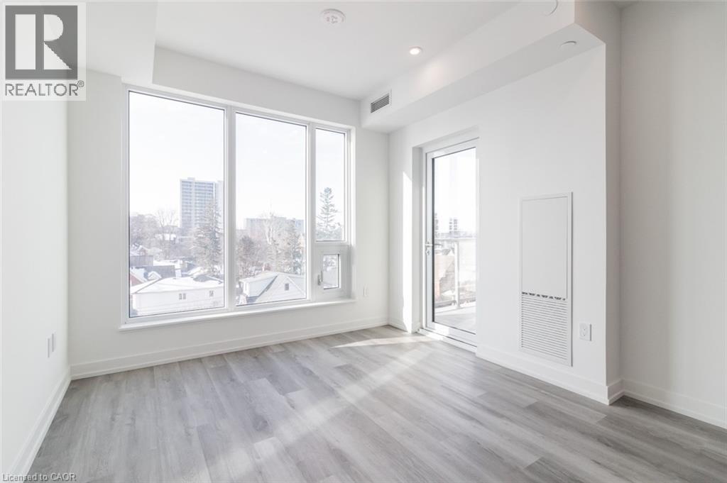 15 Wellington Street Unit# 411, Kitchener, Ontario  N2G 0E3 - Photo 11 - 40784111