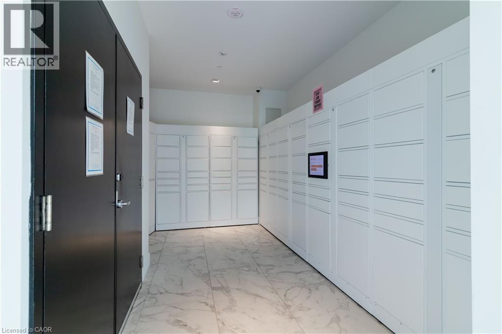 15 Wellington Street Unit# 411, Kitchener, Ontario  N2G 0E3 - Photo 24 - 40784111