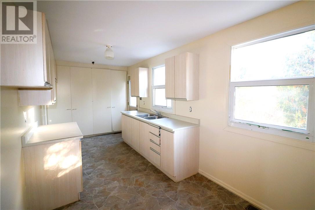 368 & 370 Charette Avenue, Greater Sudbury, Ontario  P0M 1L0 - Photo 11 - 2125503