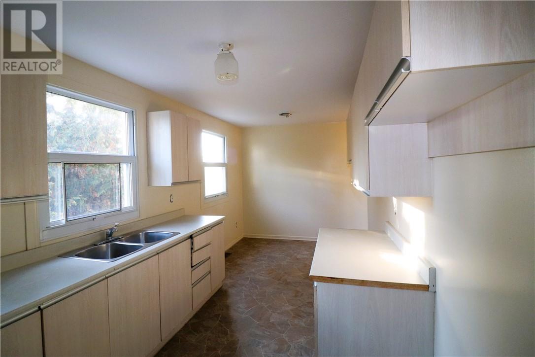 368 & 370 Charette Avenue, Greater Sudbury, Ontario  P0M 1L0 - Photo 13 - 2125503