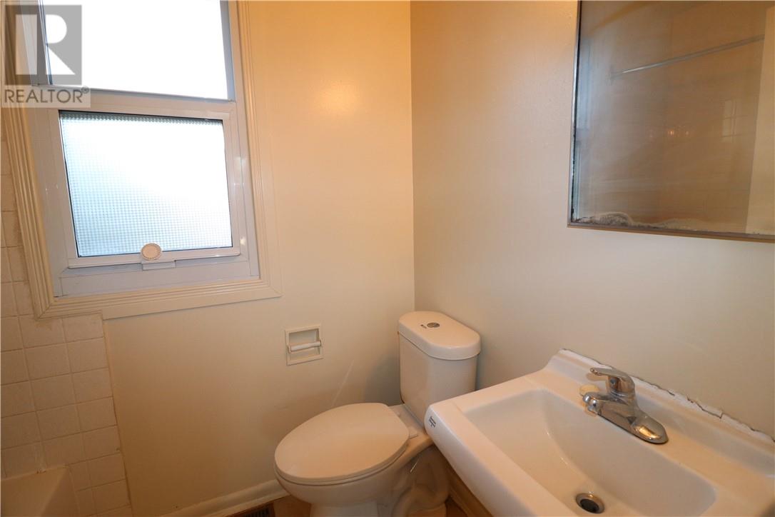 368 & 370 Charette Avenue, Greater Sudbury, Ontario  P0M 1L0 - Photo 18 - 2125503