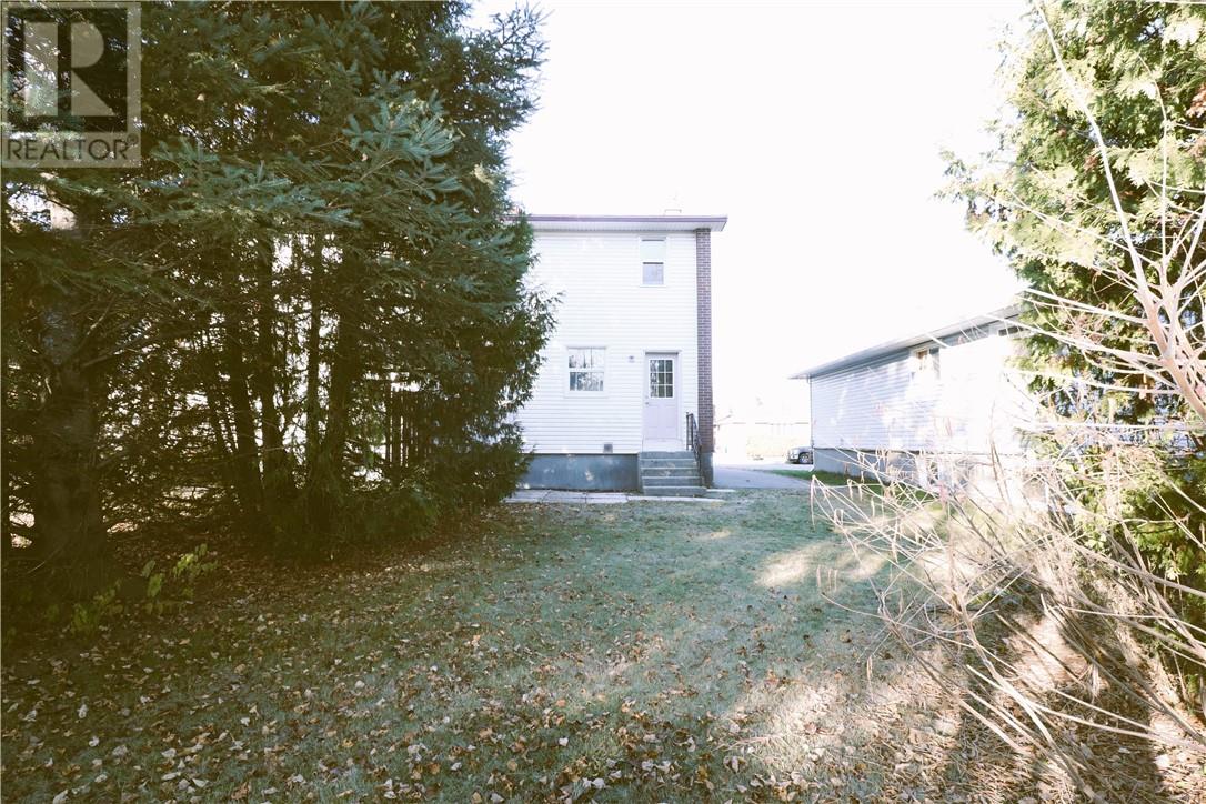 368 & 370 Charette Avenue, Greater Sudbury, Ontario  P0M 1L0 - Photo 30 - 2125503