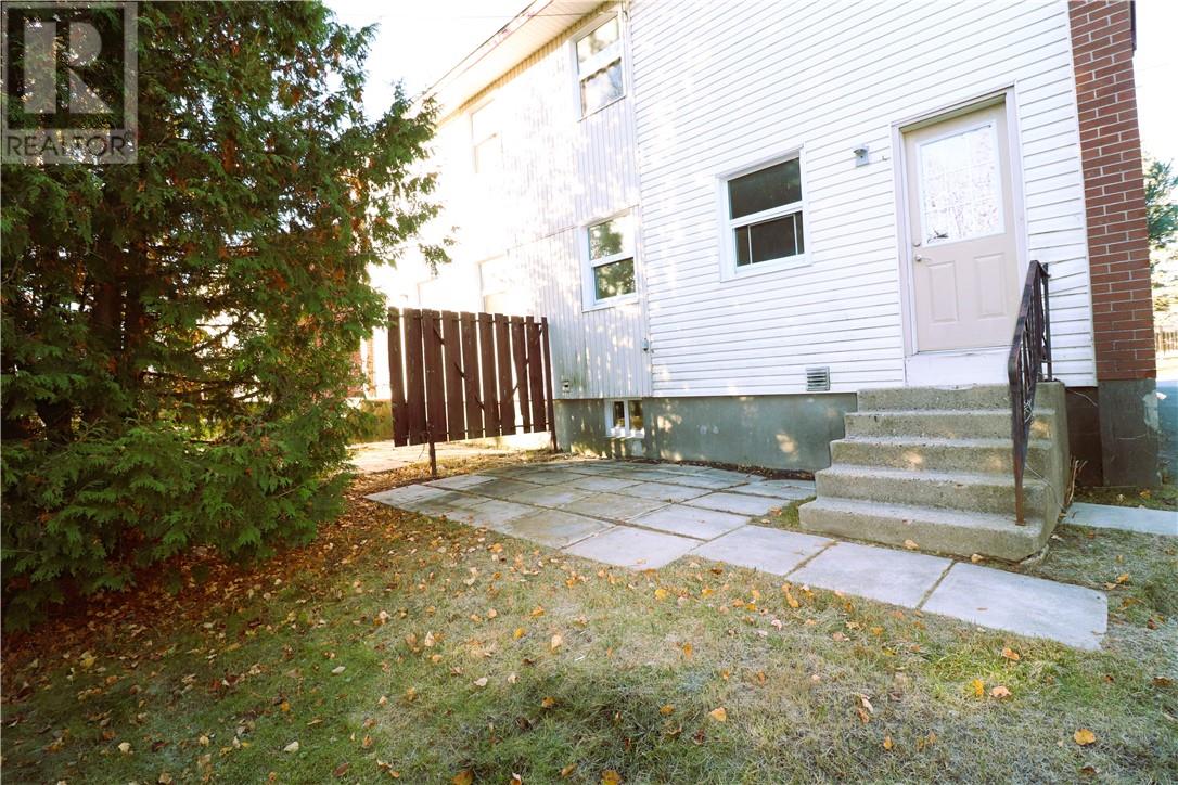 368 & 370 Charette Avenue, Greater Sudbury, Ontario  P0M 1L0 - Photo 32 - 2125503