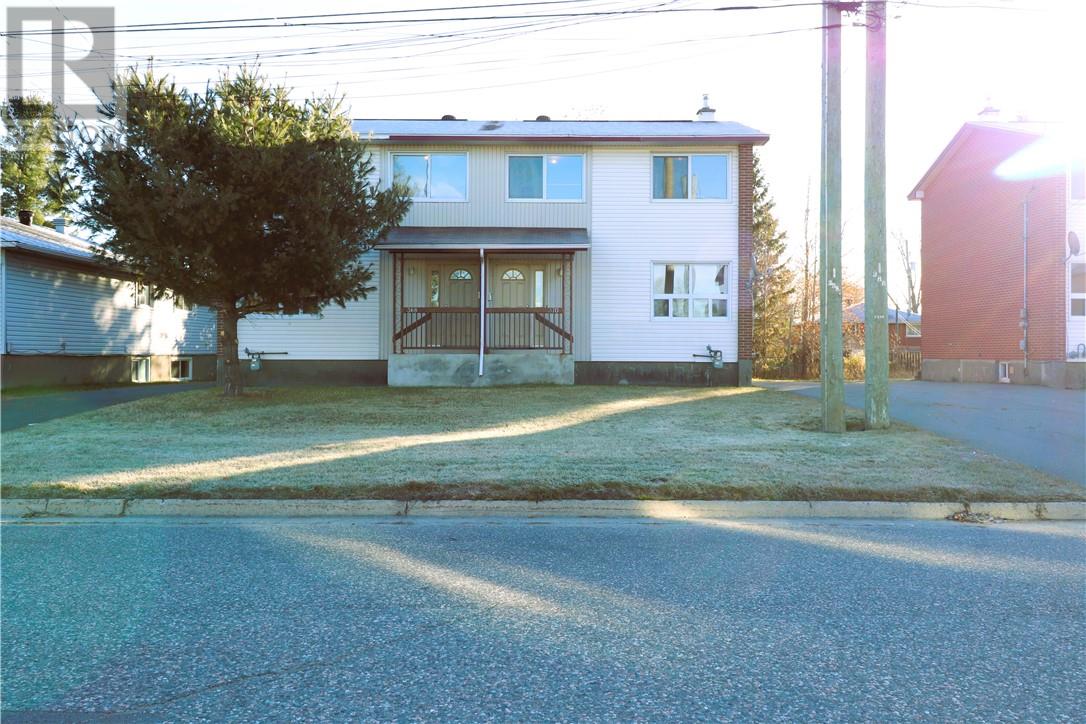 368 & 370 Charette Avenue, Greater Sudbury, Ontario  P0M 1L0 - Photo 4 - 2125503