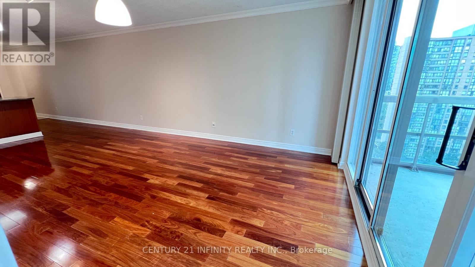 2116 - 156 Enfield Place, Mississauga (City Centre), Ontario  L5B 4L8 - Photo 15 - W12511778