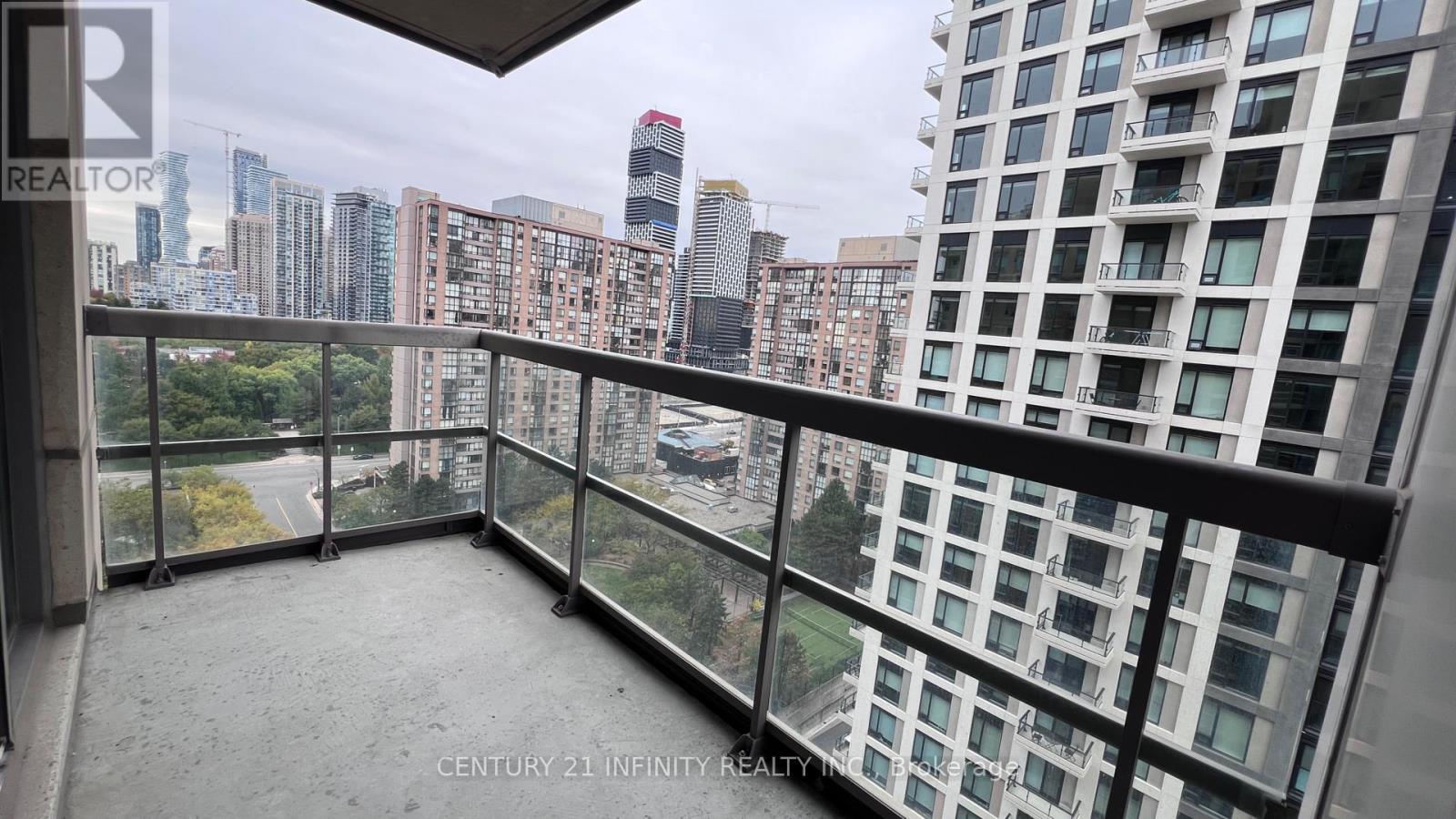 2116 - 156 Enfield Place, Mississauga (City Centre), Ontario  L5B 4L8 - Photo 20 - W12511778