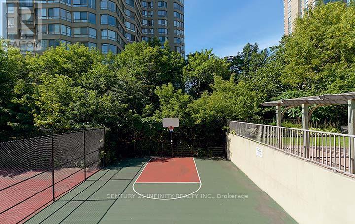 2116 - 156 Enfield Place, Mississauga (City Centre), Ontario  L5B 4L8 - Photo 23 - W12511778