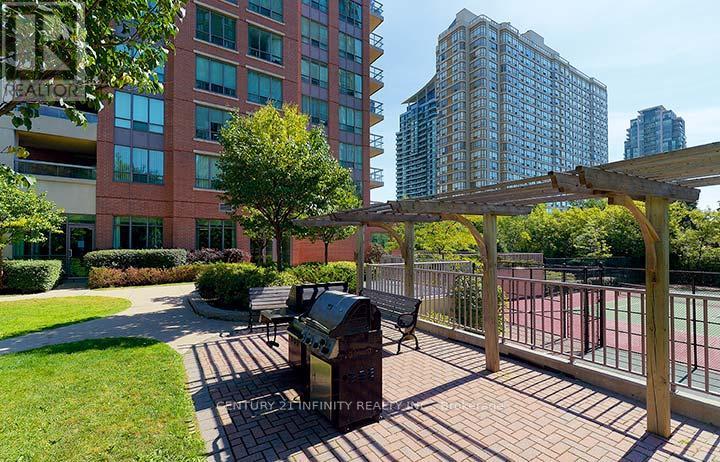 2116 - 156 Enfield Place, Mississauga (City Centre), Ontario  L5B 4L8 - Photo 25 - W12511778