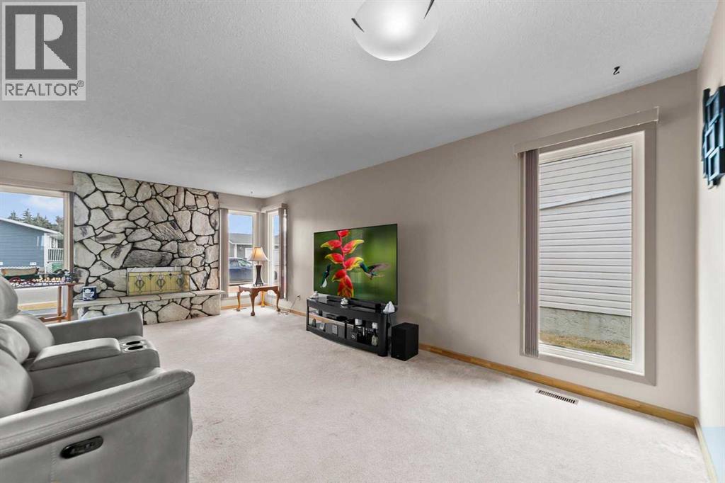 5006 65 A Street, Camrose, Alberta  T4V 3G1 - Photo 7 - A2268288