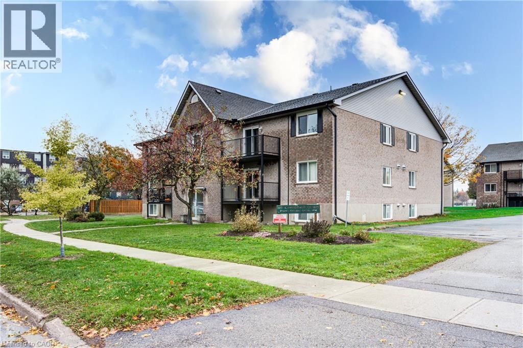 50 Campbell Court Unit# 304, Stratford, Ontario  N5A 7T6 - Photo 2 - 40782639